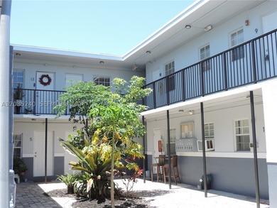 Strategically located in the heart of Coconut Grove. Boutique - photo 2