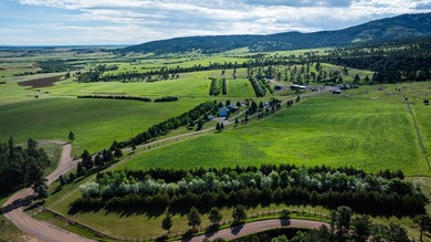 Bear Ridge Compound is a 120-acre turnkey property on Bear Ridge - photo 2