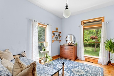 This thoughtfully designed 2,000 SF+/- home sits on a 1.17 acres - photo 14