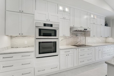 Welcome to this reimagined 4-bedroom, 3-bathroom, pool home in - photo 16