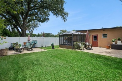 I present to you 90 North Goldwyn ave. This shotgun style - photo 31