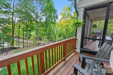 MOTIVATED SELLER! and WATERFRONT-DOCKABLE LOT! This 5 bedroom - photo 32
