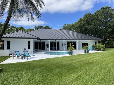 Welcome to this reimagined 4-bedroom, 3-bathroom, pool home in - photo 35
