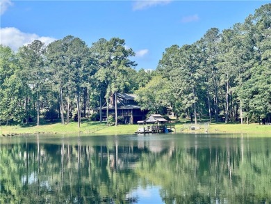(private lake, pond, creek) Home For Sale in Waycross Georgia