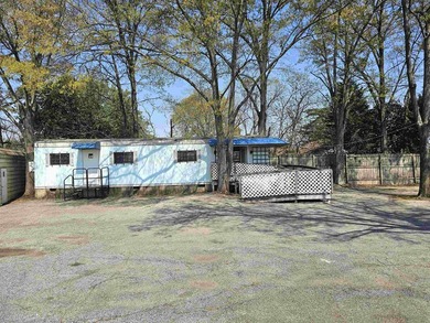 REDUCED!! IDEAL LOCATION for small business or retail! HIGHLY - photo 1