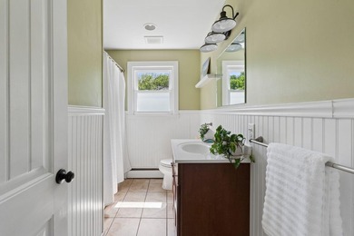 Well-maintained Falmouth Colonial featuring four bedrooms, two - photo 13