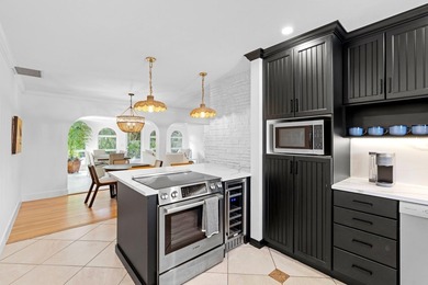 ABSOLUTELY GORGEOUS WATERFRONT SINGLE-FAMILY HOME | PRESTIGIOUS - photo 13