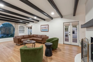 This breathtaking Loma Portal residence seamlessly blends - photo 14