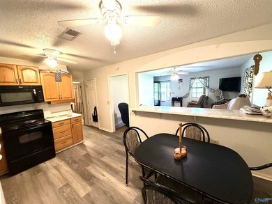 Enjoy the perfect blend of space, privacy, and convenience with - photo 15