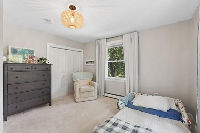 Well-maintained Falmouth Colonial featuring four bedrooms, two - photo 23