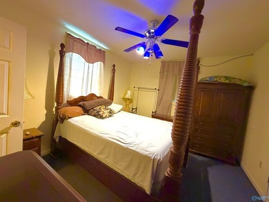 Enjoy the perfect blend of space, privacy, and convenience with - photo 27