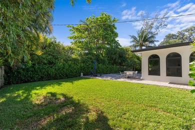 ABSOLUTELY GORGEOUS WATERFRONT SINGLE-FAMILY HOME | PRESTIGIOUS - photo 30