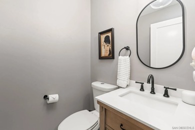 This breathtaking Loma Portal residence seamlessly blends - photo 41