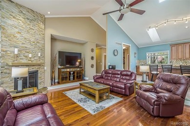 4,129 FINISHED SQFT AT $128/SQFT - ONE OF THE BEST VALUES IN - photo 2