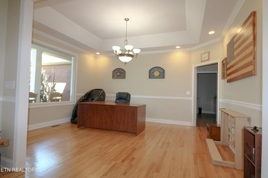 Incredible brick ranch home on Woodlake Golf course! Sits on top - photo 6