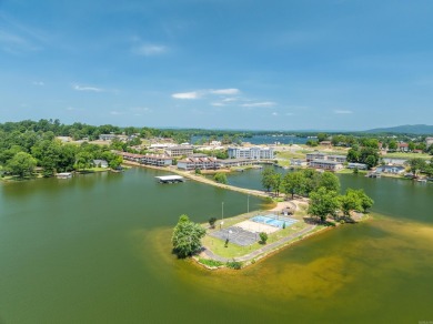 Lake Home For Sale in Hot Springs, Arkansas