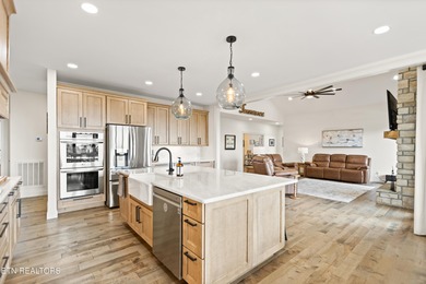 Exquisite Custom Estate in Rock Harbor with Panoramic Lake Views - photo 18