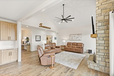 Exquisite Custom Estate in Rock Harbor with Panoramic Lake Views - photo 20