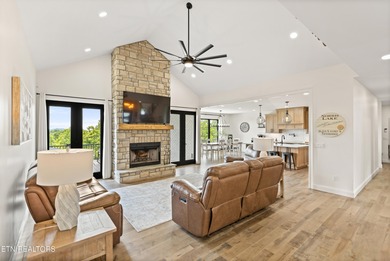 Exquisite Custom Estate in Rock Harbor with Panoramic Lake Views - photo 21
