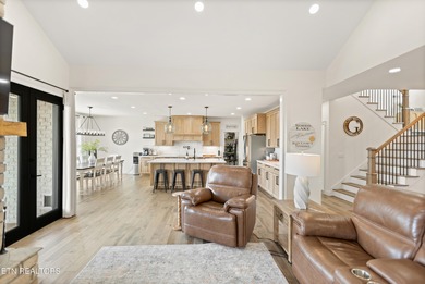 Exquisite Custom Estate in Rock Harbor with Panoramic Lake Views - photo 22