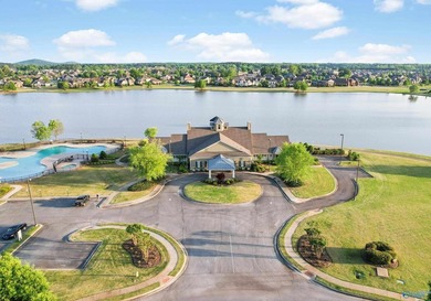 This home offers unbeatable convenience, just minutes from - photo 29