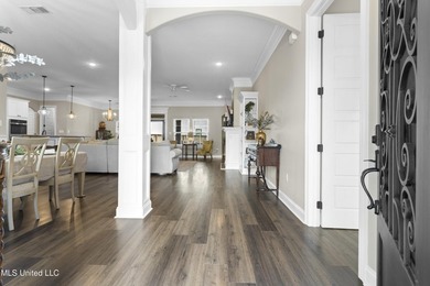 Motivated Sellers! Beautiful home loaded with upgrades in a - photo 4