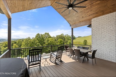 Exquisite Custom Estate in Rock Harbor with Panoramic Lake Views - photo 38