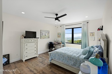 Exquisite Custom Estate in Rock Harbor with Panoramic Lake Views - photo 50