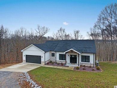 Lake Barkley Home For Sale in Cadiz Kentucky