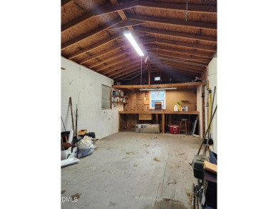 PRICE ADJUSTMENT!! Brand new Paint and carpets await you at this