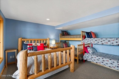 Spectacular Privacy & Comfort on Hayden Lake. Introducing the - photo 21