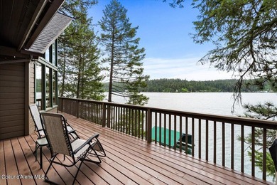 Spectacular Privacy & Comfort on Hayden Lake. Introducing the - photo 26