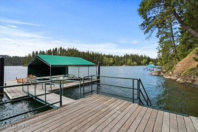 Spectacular Privacy & Comfort on Hayden Lake. Introducing the - photo 31