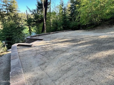 Spectacular Privacy & Comfort on Hayden Lake. Introducing the - photo 38