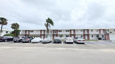 Don't miss this beautifully updated 2BR/1BA second-floor corner - photo 1