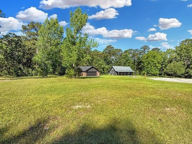 Motivated Seller! Escape to the perfect blend of rustic charm - photo 14