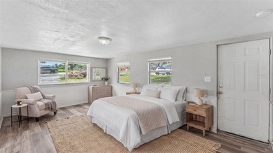 This charming and updated Mid-Century Bungalow is the perfect - photo 29