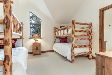 This meticulously maintained single-family residence blends - photo 33