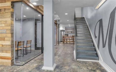 LIVE-WORK-PLAY! RARE OPPORTUNITY TO OWN A HISTORIC BUILDING IN - photo 8