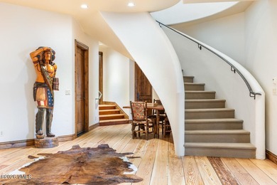 This meticulously maintained single-family residence blends - photo 47