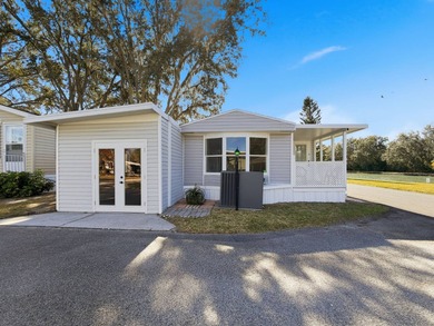 (private lake, pond, coastal) Home For Sale in Auburndale Florida