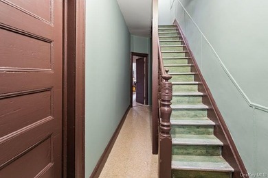 An exceptional investment opportunity in the heart of East New - photo 16