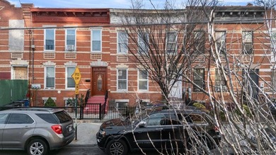 An exceptional investment opportunity in the heart of East New - photo 19