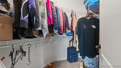 Welcome in to this spacious 3BR, 2BA walk-out level condo in