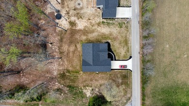 Great new construction in Shiloh Springs Community! This home - photo 3