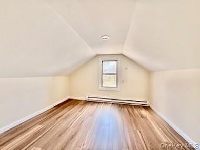 Charming Cape!!! New Kitchen, Fresh Paint, New Flooring, New - photo 10