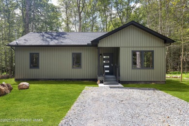 Lake Home For Sale in Pocono Lake, Pennsylvania