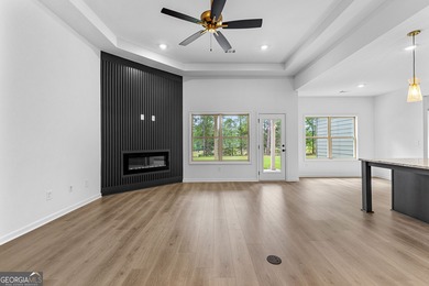 NEW CONSTRUCTION - MOVE IN READY! *The Copeland* by Trademark - photo 15