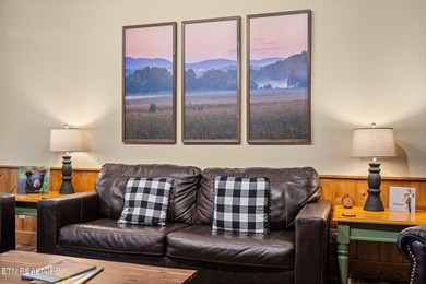 LOCATION, LOCATION, LOCATION! From an investment standpoint - photo 16