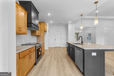 NEW CONSTRUCTION - MOVE IN READY! *The Copeland* by Trademark - photo 19